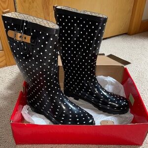 Chooka Black and White Polka Dot Waterproof Boots
